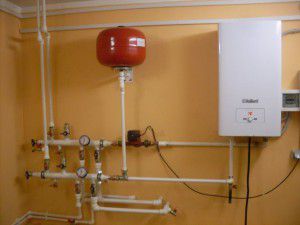 Before starting to seal possible leaks in the heating system, you must make sure that the expansion tank is in good working order.