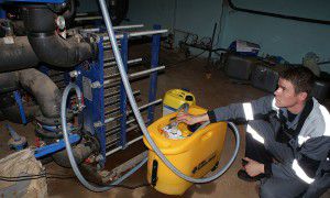 Heating chemical flushing